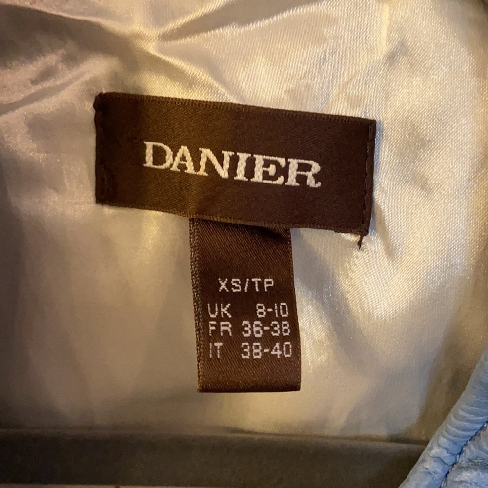 blue leather jacket - Picture 3 of 4
